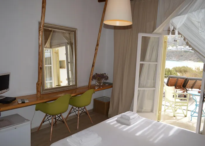 Sea Side & Aparthotel