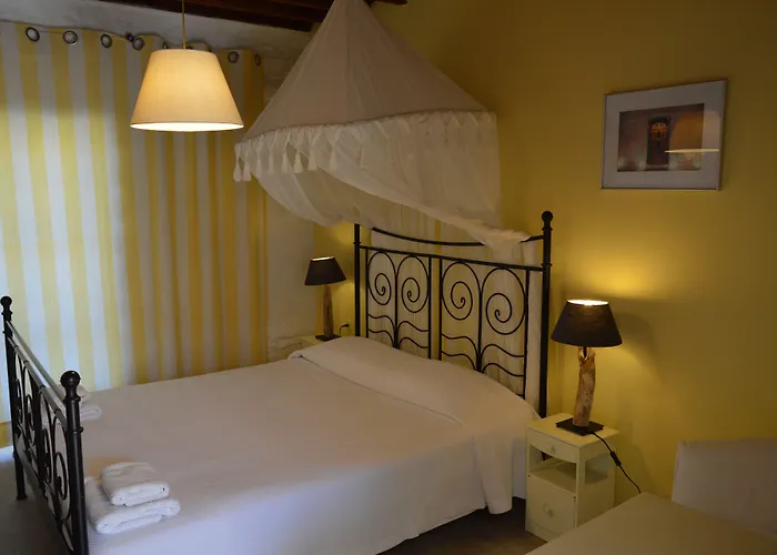 Sea Side & Kalo Livadi