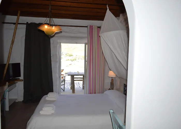 Sea Side & Aparthotel 2*