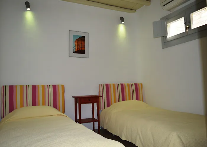 Sea Side & 2* Kalo Livadi