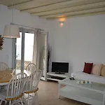 מלון דירות Sea Side & 2*