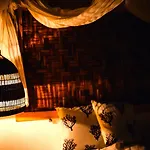 Sea Side & شقة فندقية كالو ليفادي