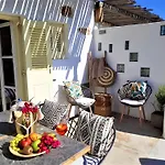 Sea Side Studios&houses Playa Kalo Livadi