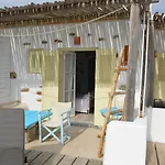Sea Side Studios&houses Apartahotel 2*