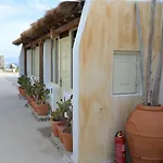 Apartahotel Sea Side Studios&houses Playa Kalo Livadi
