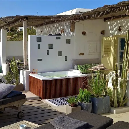 Sea Side & Aparthotel