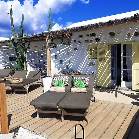 Sea Side Studios&houses Apartahotel