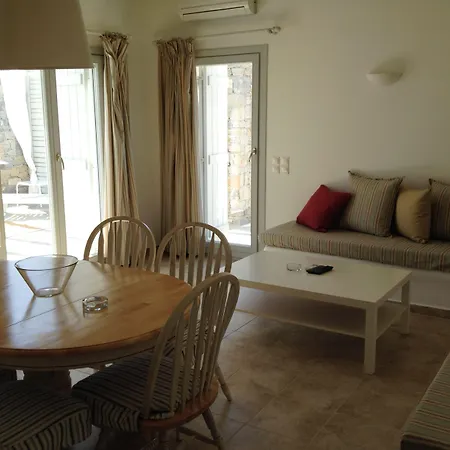 Aparthotel Sea Side & 4*