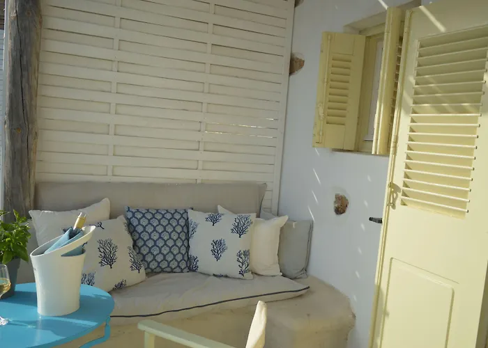 Sea Side Studios&houses Apartahotel 2*